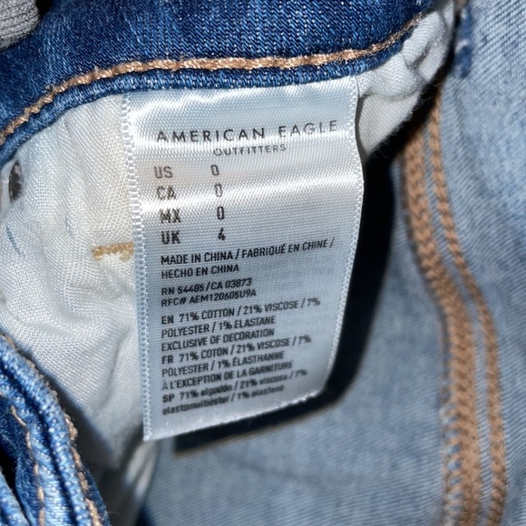 American Eagle Blue Denim Shorts - Picture 3 of 3